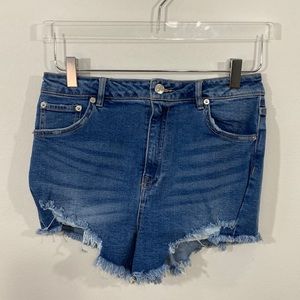 Love Tree Denim NWOT Distressed Jean Shorts Sz L